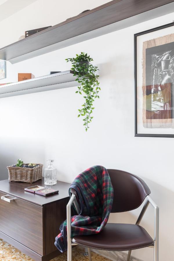 Amoretti Apartment, 6 Persone, 3 Camere, 2 Bagni, Balcone, Wi-Fi, Metro B Monti Tiburtini Roma Exterior foto
